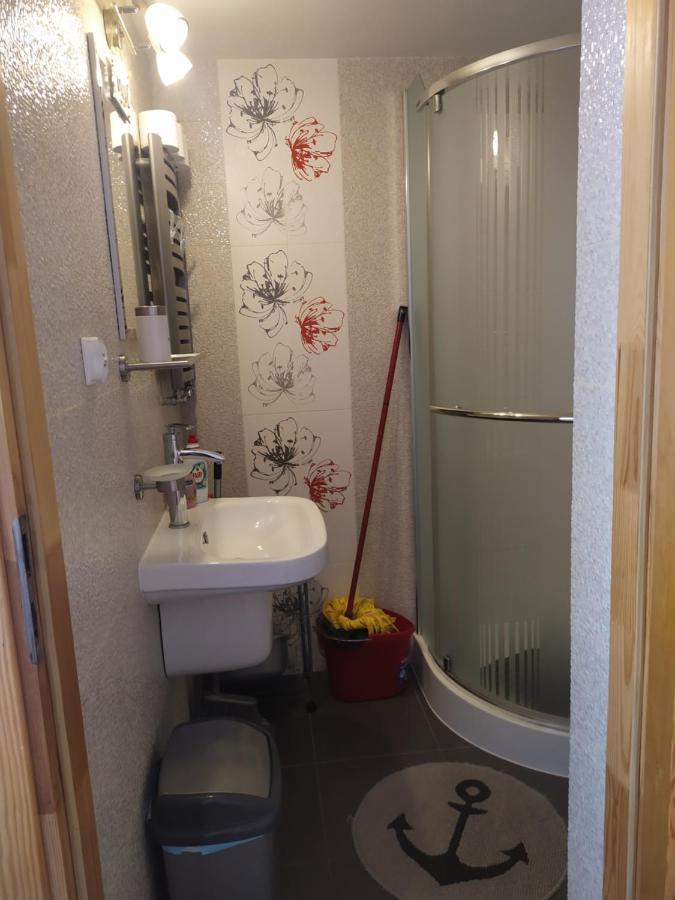 Pokoje Pod Zaglami Appartamento Świnoujście Esterno foto